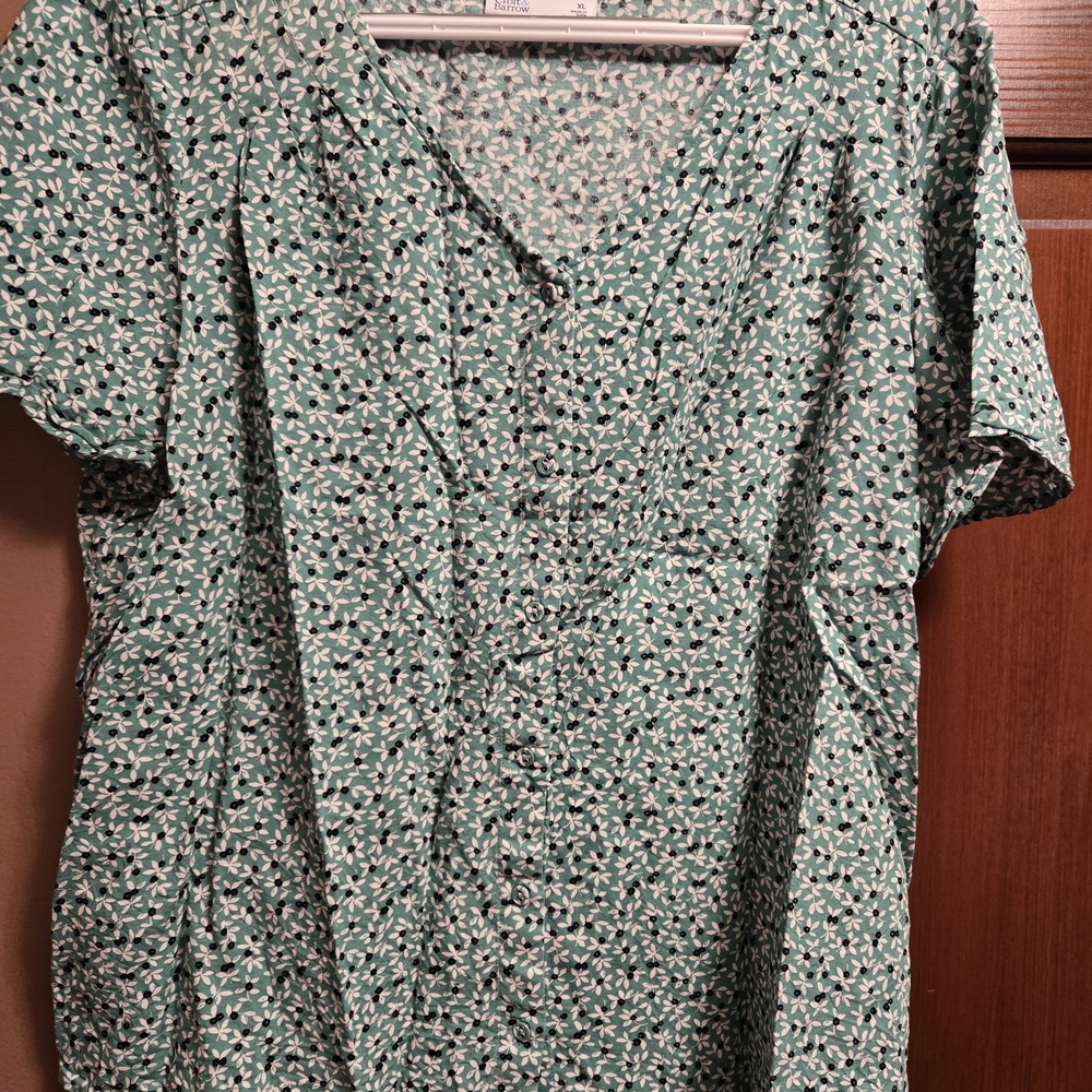Croft & Barrow Teal Floral Blouse